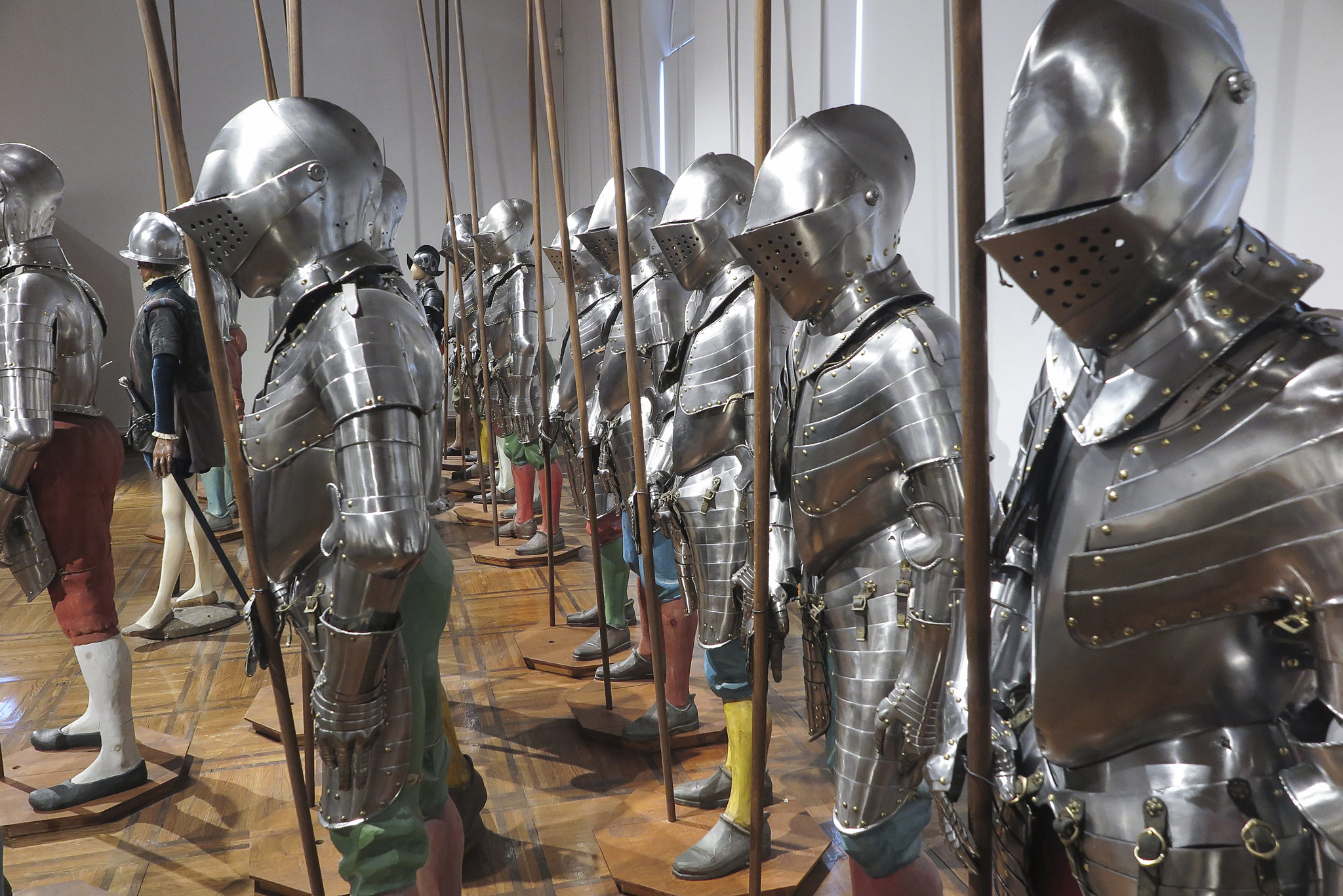 Schloss Ambras, Innsbruck (Photo license: CC BY-NC 2.0)